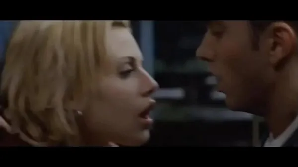 La célébrité Eminem et Brittany Murphy ont supprimé la scène sur 8 Mile Rough Sex